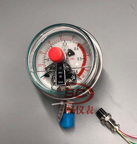 電接點壓力表代替氣壓開關在空壓機上的運行